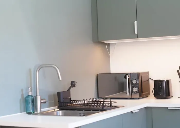 Feel-good Oasis With Garden And Parking Space In Apartment *