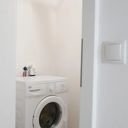 Feel-good Oasis With Garden And Parking Space In * Graz