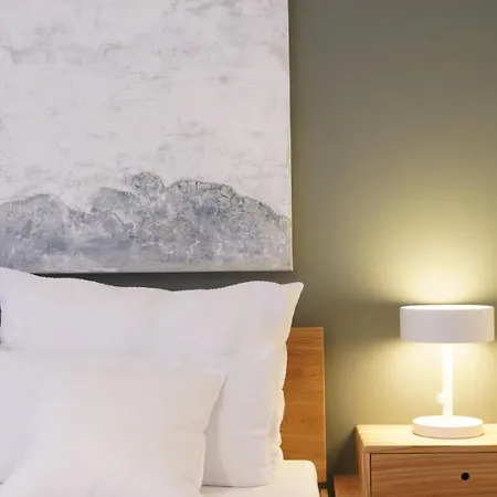 Feel-good Oasis With Garden And Parking Space In *