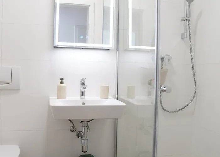 Apartment Feel-good Oasis With Garden And Parking Space In