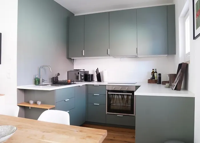 アパート Feel-good Oasis With Garden And Parking Space In *