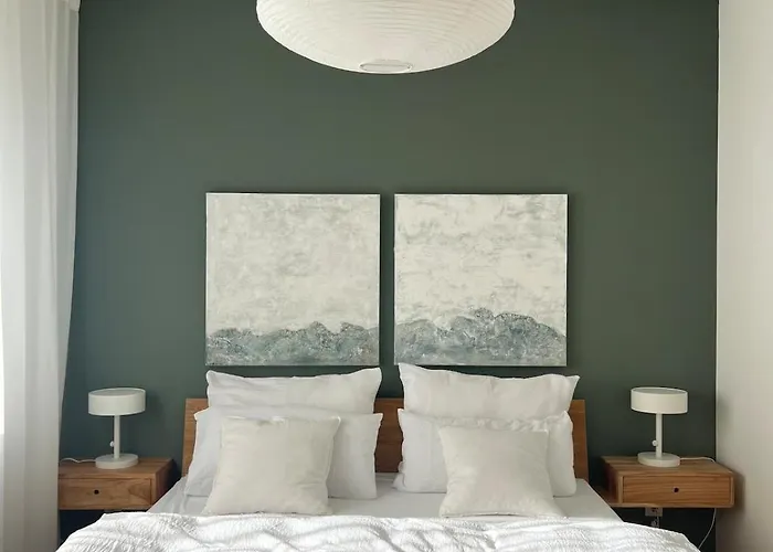 Feel-good Oasis With Garden And Parking Space In * Graz